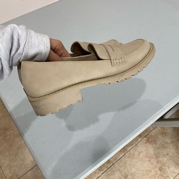 DV By Dolce Vita Women’s Catalina Dune Lug Sole Loafers Size 8 - Picture 4 of 7